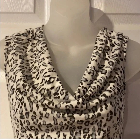 Bundle of tops - Picture 8 of 9